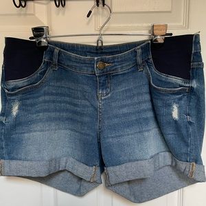 Indigo Blue Maternity denim shorts in size Large